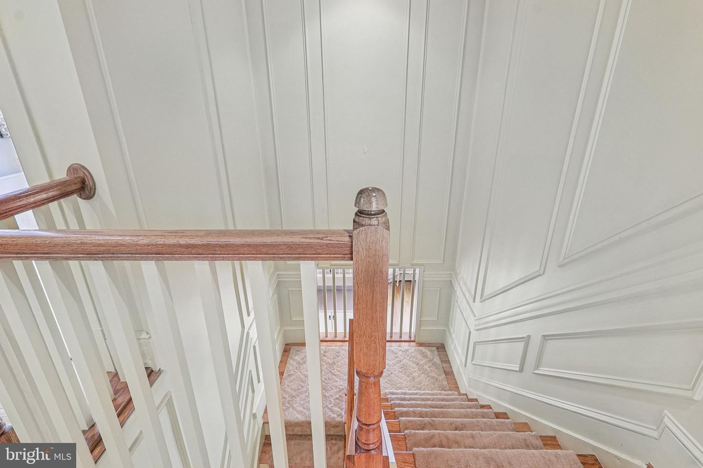 1922 S ARLINGTON RIDGE RD, ARLINGTON, Virginia 22202, 3 Bedrooms Bedrooms, ,3 BathroomsBathrooms,Residential,For sale,1922 S ARLINGTON RIDGE RD,VAAR2067656 MLS # VAAR2067656