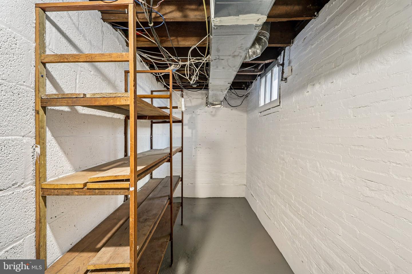 1922 S ARLINGTON RIDGE RD, ARLINGTON, Virginia 22202, 3 Bedrooms Bedrooms, ,3 BathroomsBathrooms,Residential,For sale,1922 S ARLINGTON RIDGE RD,VAAR2067656 MLS # VAAR2067656