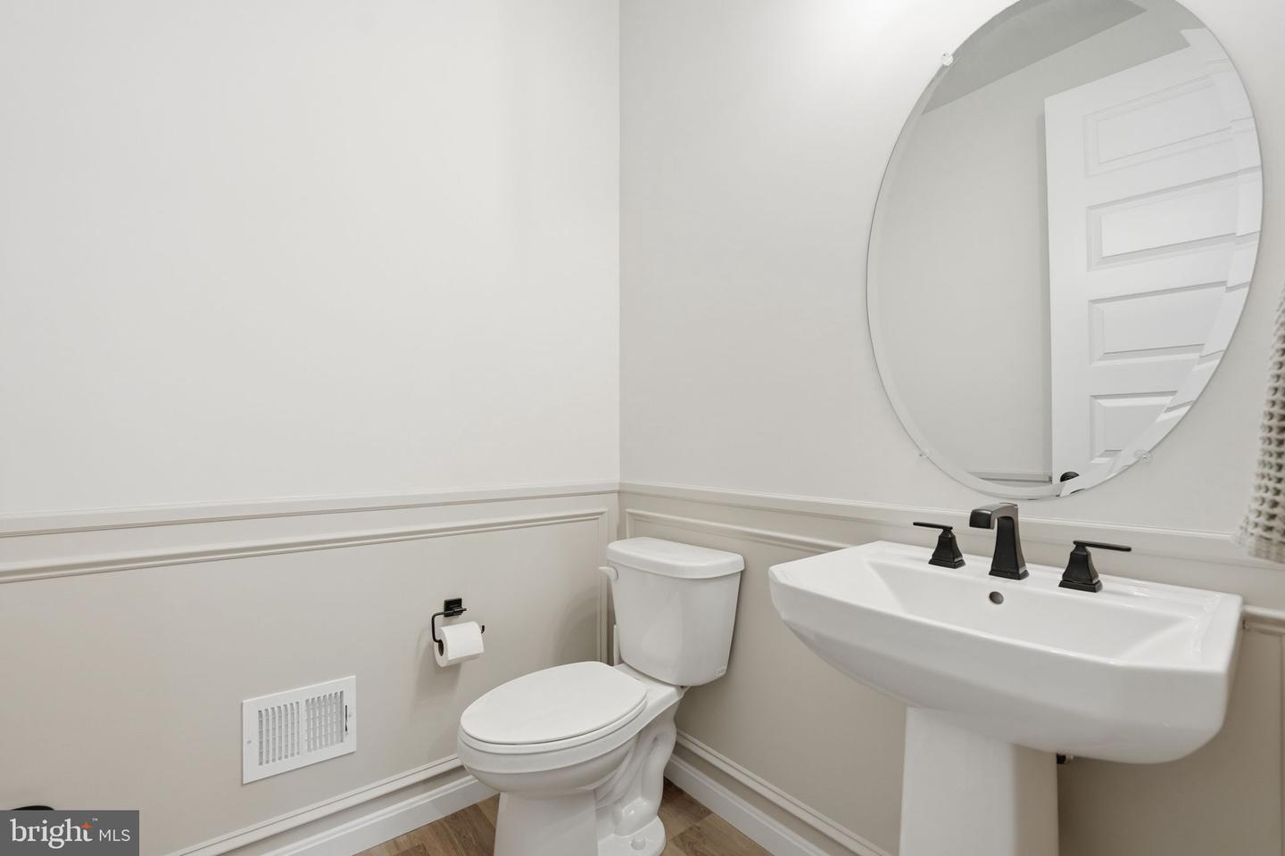 30 BOXELDER DR, STAFFORD, Virginia 22554, 5 Bedrooms Bedrooms, ,3 BathroomsBathrooms,Residential,For sale,30 BOXELDER DR,VAST2045134 MLS # VAST2045134