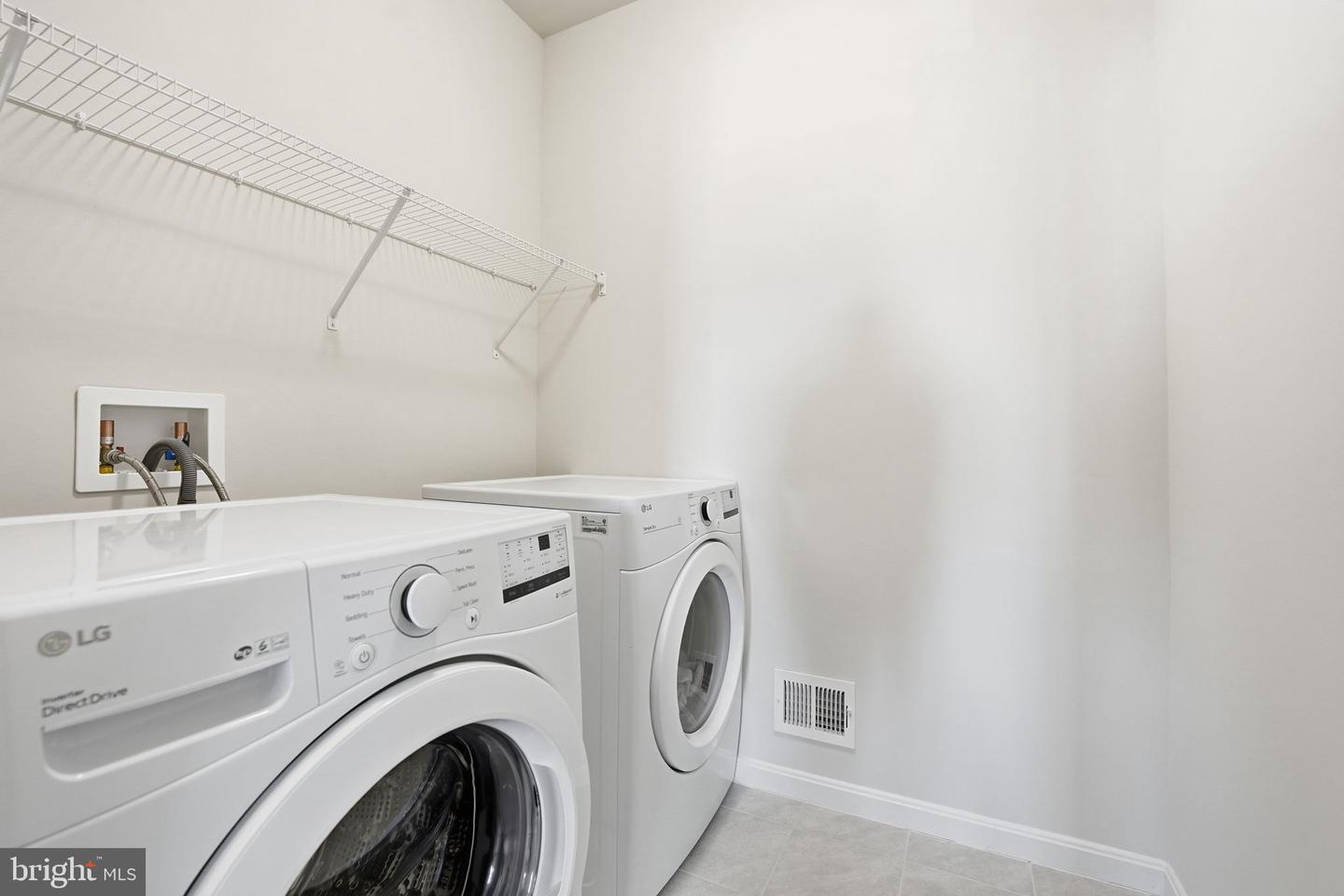 30 BOXELDER DR, STAFFORD, Virginia 22554, 5 Bedrooms Bedrooms, ,3 BathroomsBathrooms,Residential,For sale,30 BOXELDER DR,VAST2045134 MLS # VAST2045134