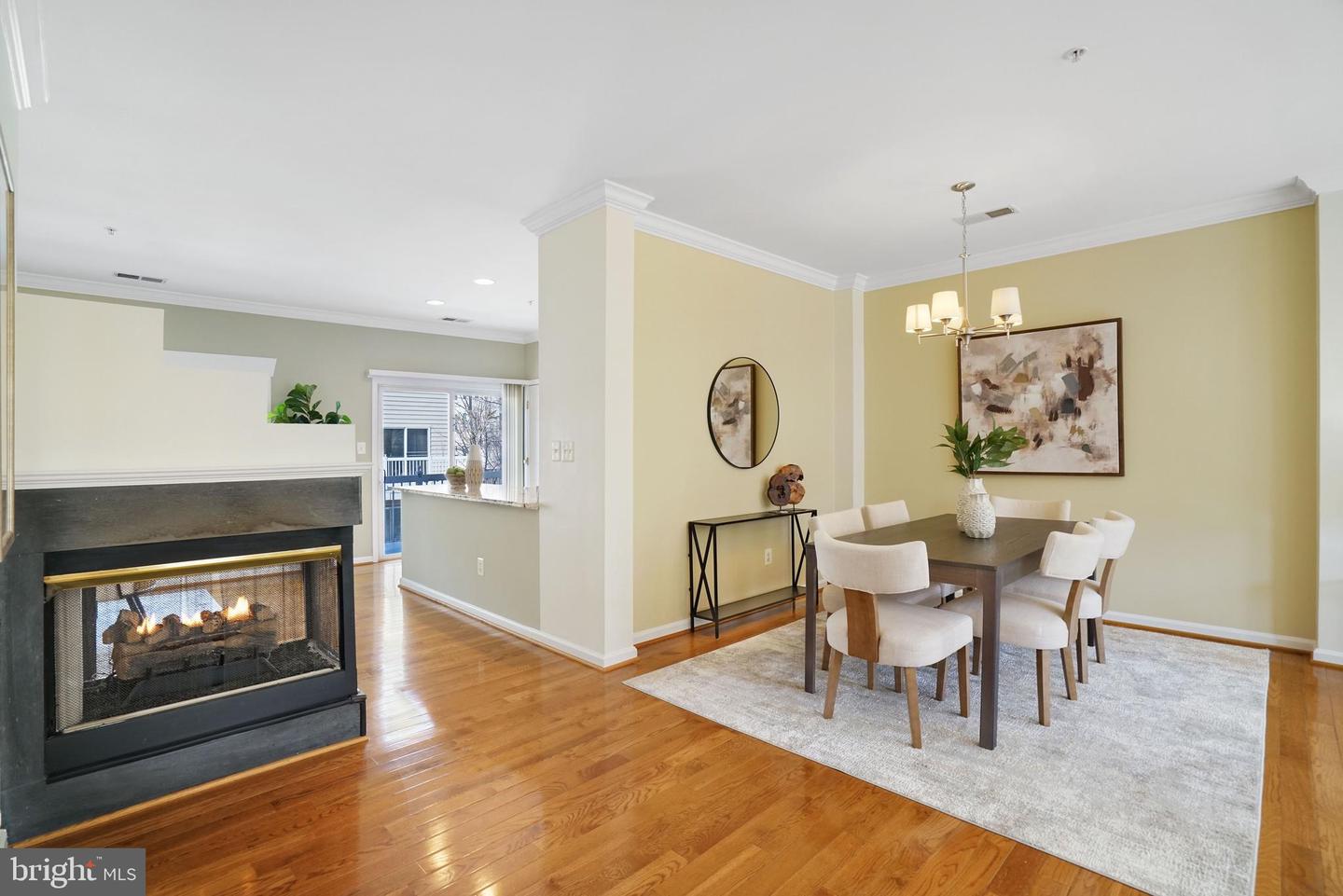 197 MARTIN LN, ALEXANDRIA, Virginia 22304, 3 Bedrooms Bedrooms, ,2 BathroomsBathrooms,Residential,For sale,197 MARTIN LN,VAAX2053024 MLS # VAAX2053024