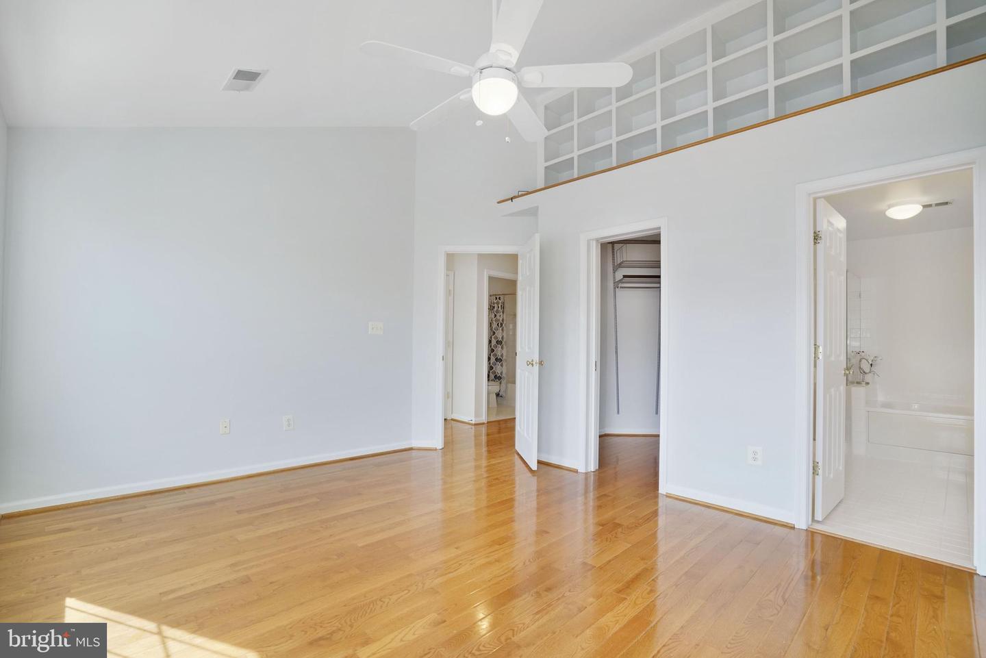 197 MARTIN LN, ALEXANDRIA, Virginia 22304, 3 Bedrooms Bedrooms, ,2 BathroomsBathrooms,Residential,For sale,197 MARTIN LN,VAAX2053024 MLS # VAAX2053024