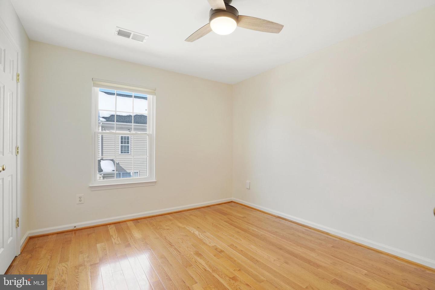 197 MARTIN LN, ALEXANDRIA, Virginia 22304, 3 Bedrooms Bedrooms, ,2 BathroomsBathrooms,Residential,For sale,197 MARTIN LN,VAAX2053024 MLS # VAAX2053024