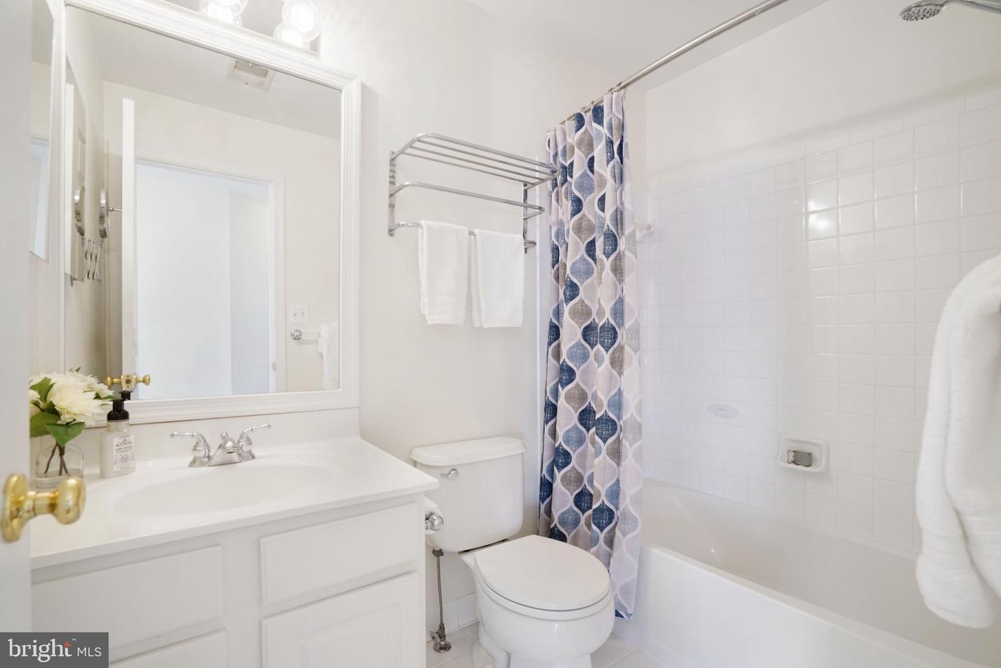 197 MARTIN LN, ALEXANDRIA, Virginia 22304, 3 Bedrooms Bedrooms, ,2 BathroomsBathrooms,Residential,For sale,197 MARTIN LN,VAAX2053024 MLS # VAAX2053024