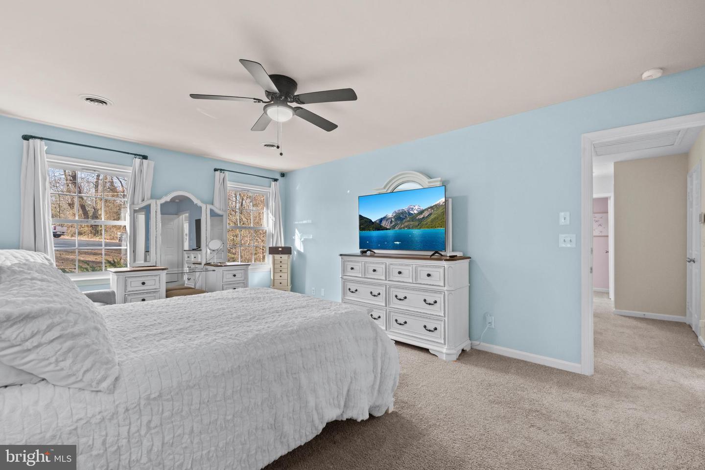 6 SKYVIEW CT, STAFFORD, Virginia 22554, 5 Bedrooms Bedrooms, ,3 BathroomsBathrooms,Residential,For sale,6 SKYVIEW CT,VAST2045144 MLS # VAST2045144