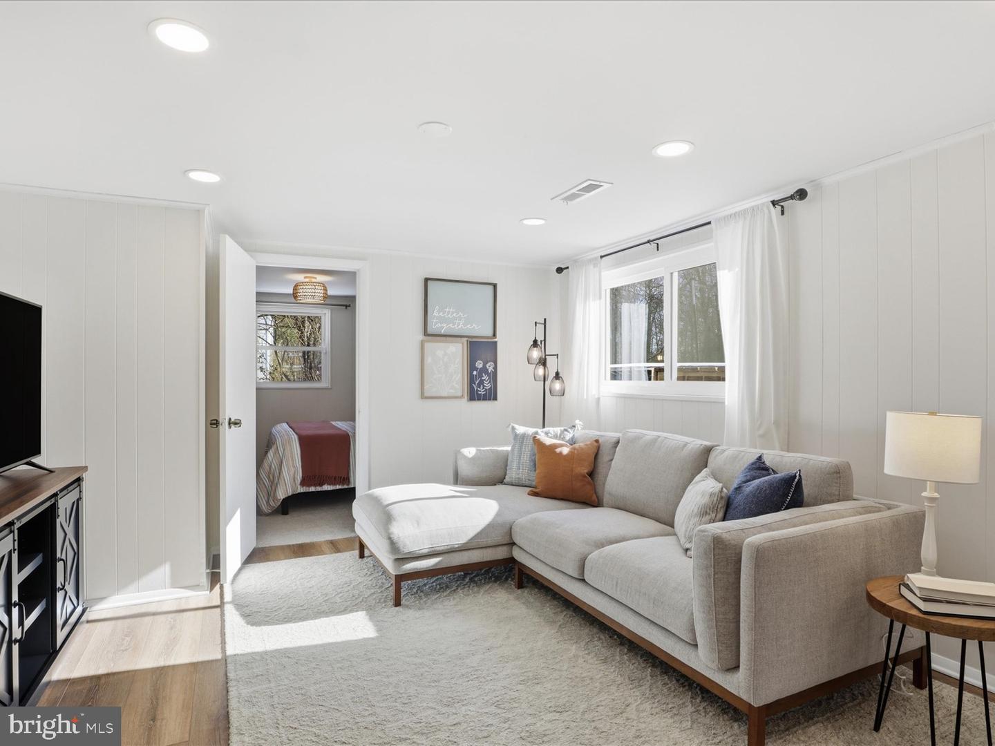 10915 ORCHARD ST, FAIRFAX, Virginia 22030, 3 Bedrooms Bedrooms, ,2 BathroomsBathrooms,Residential,For sale,10915 ORCHARD ST,VAFC2007628 MLS # VAFC2007628