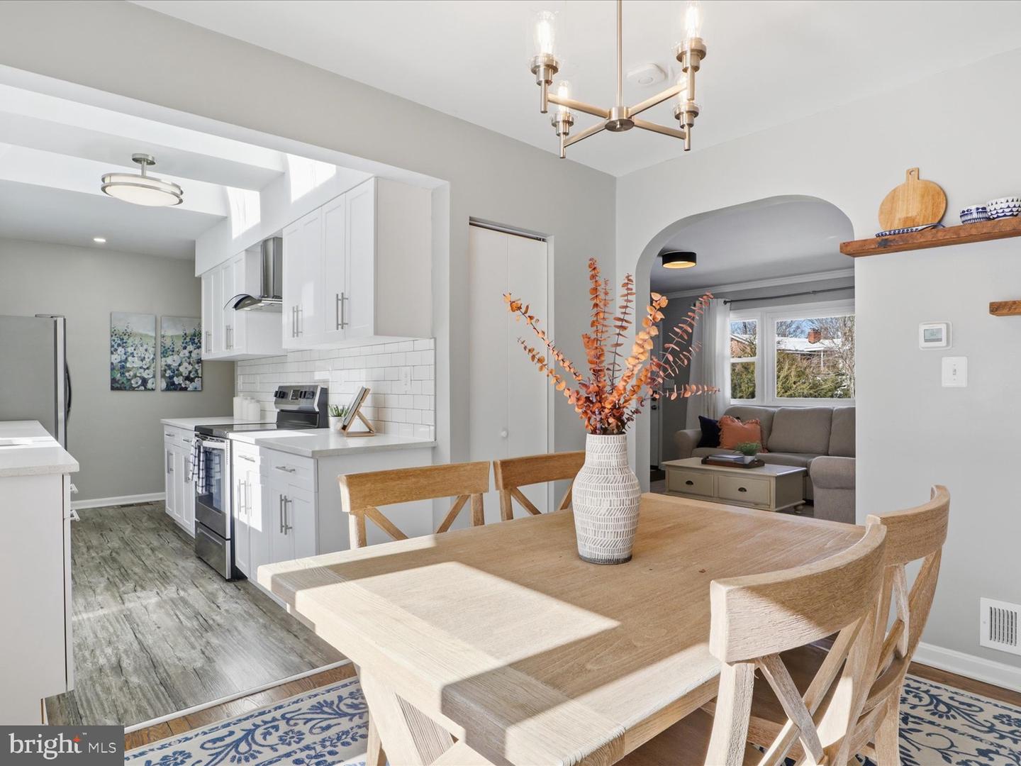 10915 ORCHARD ST, FAIRFAX, Virginia 22030, 3 Bedrooms Bedrooms, ,2 BathroomsBathrooms,Residential,For sale,10915 ORCHARD ST,VAFC2007628 MLS # VAFC2007628