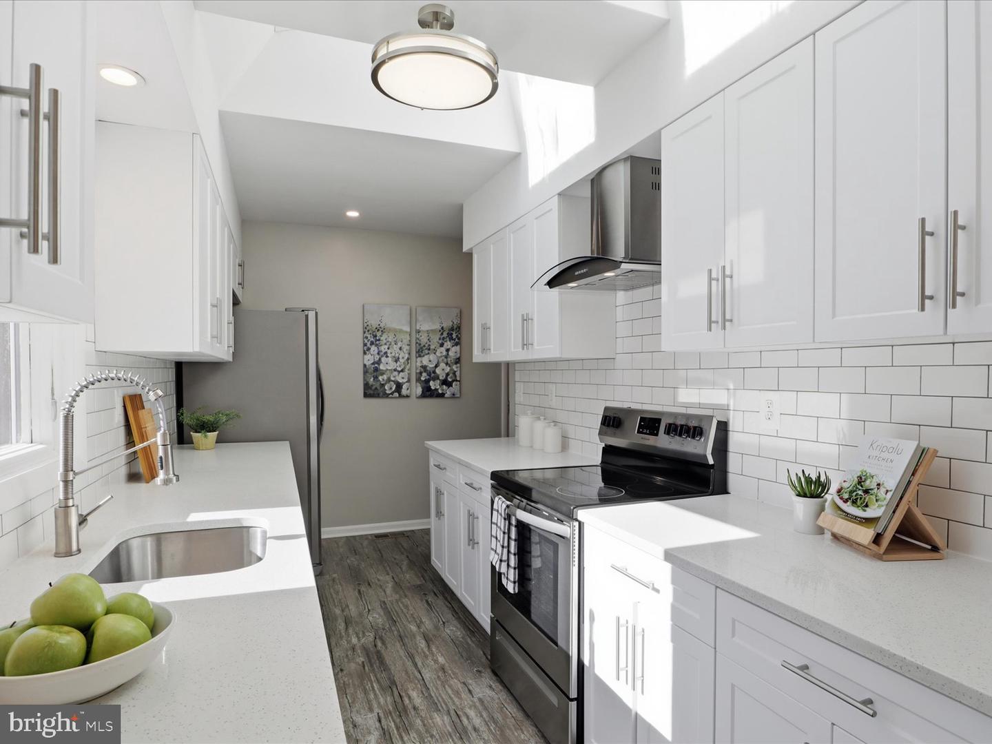 10915 ORCHARD ST, FAIRFAX, Virginia 22030, 3 Bedrooms Bedrooms, ,2 BathroomsBathrooms,Residential,For sale,10915 ORCHARD ST,VAFC2007628 MLS # VAFC2007628