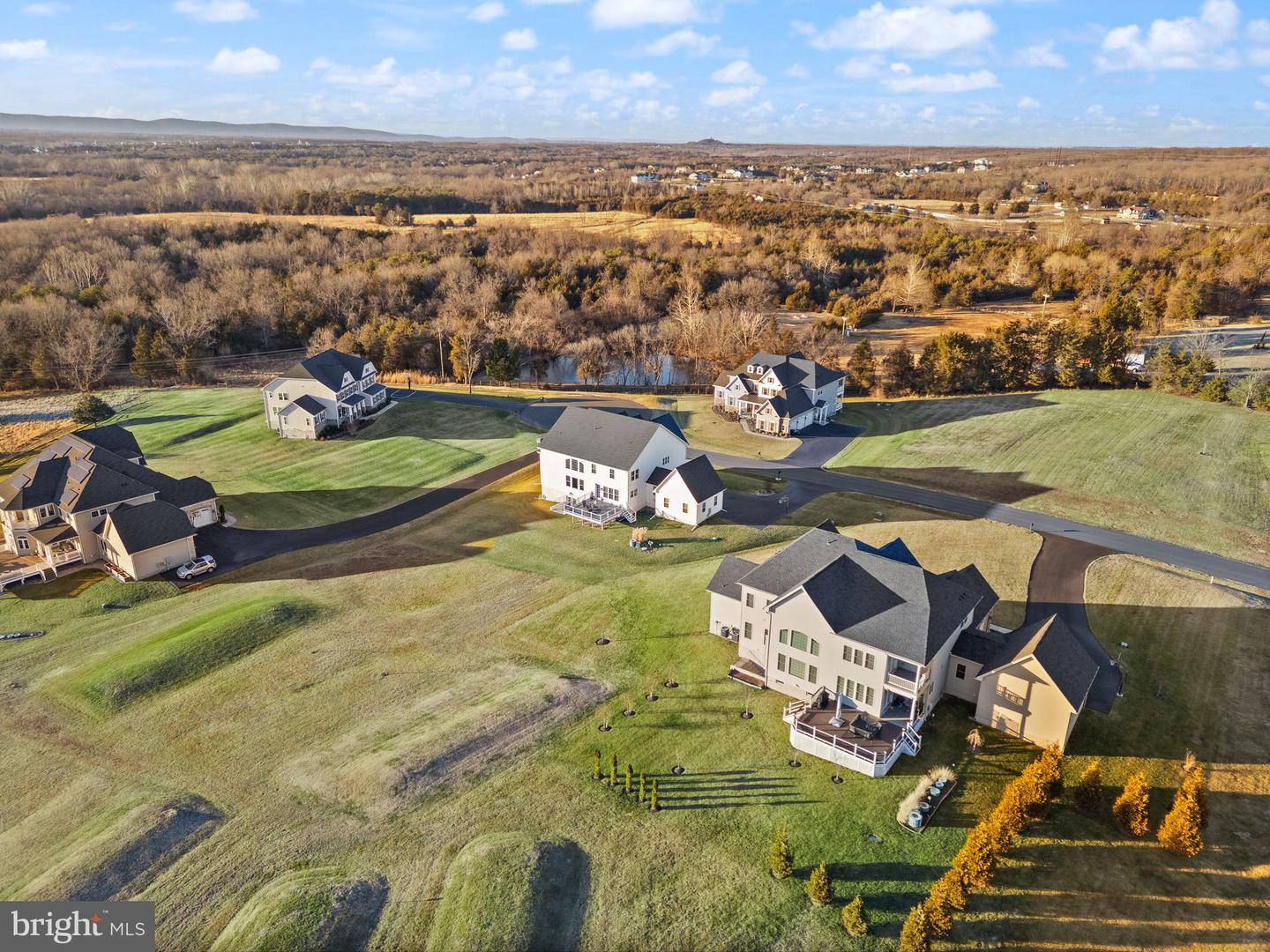 15809 DELANEY CHASE WAY, CENTREVILLE, Virginia 20120, 5 Bedrooms Bedrooms, ,6 BathroomsBathrooms,Residential,For sale,15809 DELANEY CHASE WAY,VAFX2285338 MLS # VAFX2285338