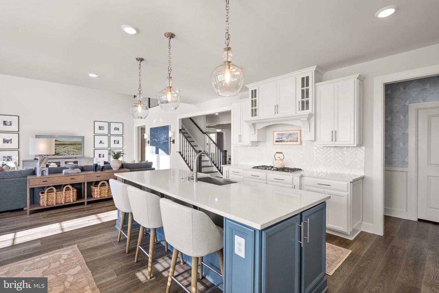 15809 DELANEY CHASE WAY, CENTREVILLE, Virginia 20120, 5 Bedrooms Bedrooms, ,6 BathroomsBathrooms,Residential,For sale,15809 DELANEY CHASE WAY,VAFX2285338 MLS # VAFX2285338