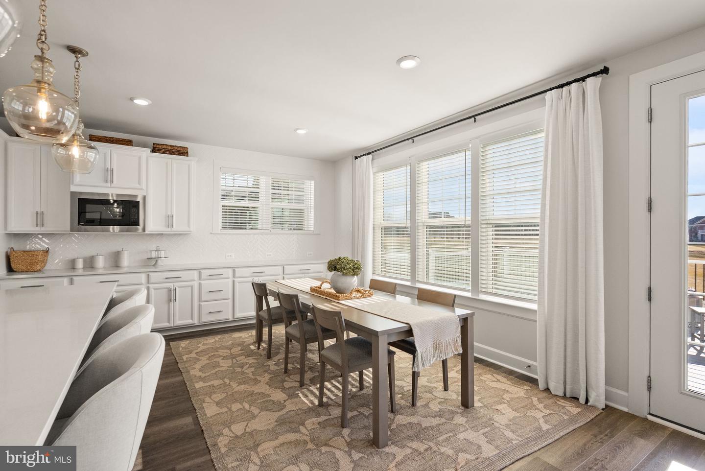 15809 DELANEY CHASE WAY, CENTREVILLE, Virginia 20120, 5 Bedrooms Bedrooms, ,6 BathroomsBathrooms,Residential,For sale,15809 DELANEY CHASE WAY,VAFX2285338 MLS # VAFX2285338