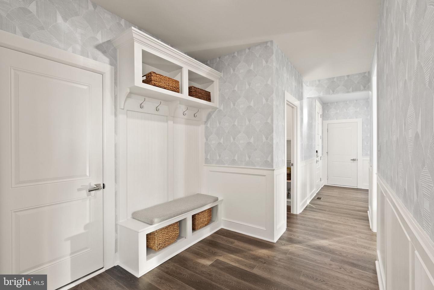 15809 DELANEY CHASE WAY, CENTREVILLE, Virginia 20120, 5 Bedrooms Bedrooms, ,6 BathroomsBathrooms,Residential,For sale,15809 DELANEY CHASE WAY,VAFX2285338 MLS # VAFX2285338