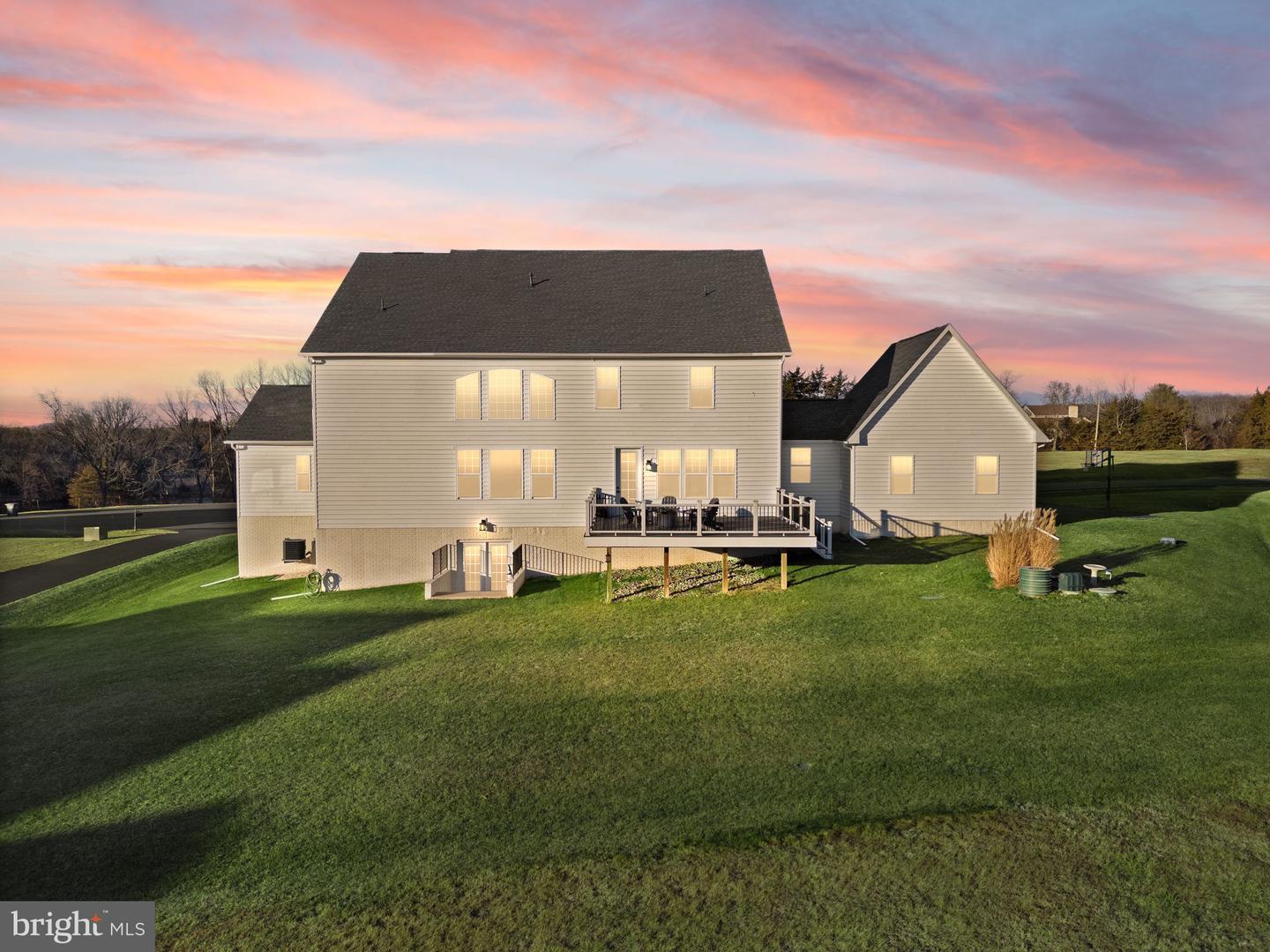 15809 DELANEY CHASE WAY, CENTREVILLE, Virginia 20120, 5 Bedrooms Bedrooms, ,6 BathroomsBathrooms,Residential,For sale,15809 DELANEY CHASE WAY,VAFX2285338 MLS # VAFX2285338