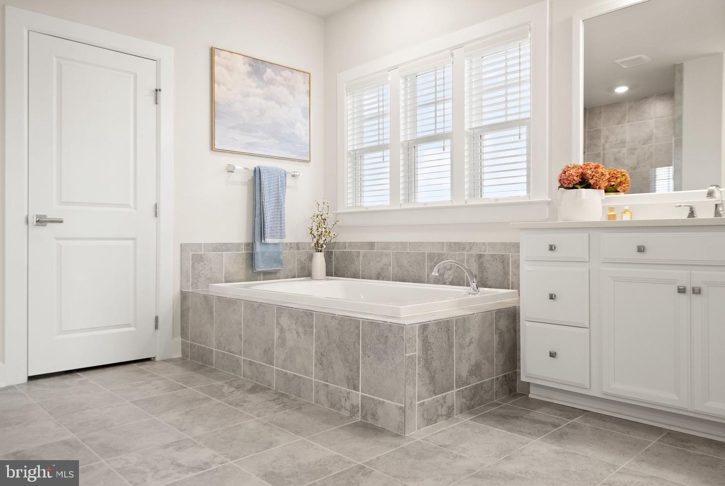 15809 DELANEY CHASE WAY, CENTREVILLE, Virginia 20120, 5 Bedrooms Bedrooms, ,6 BathroomsBathrooms,Residential,For sale,15809 DELANEY CHASE WAY,VAFX2285338 MLS # VAFX2285338