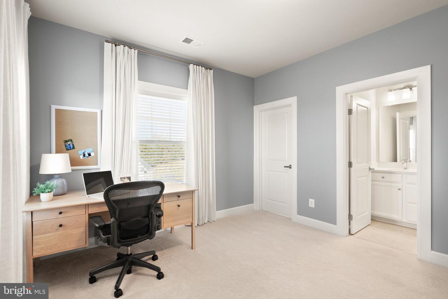 15809 DELANEY CHASE WAY, CENTREVILLE, Virginia 20120, 5 Bedrooms Bedrooms, ,6 BathroomsBathrooms,Residential,For sale,15809 DELANEY CHASE WAY,VAFX2285338 MLS # VAFX2285338