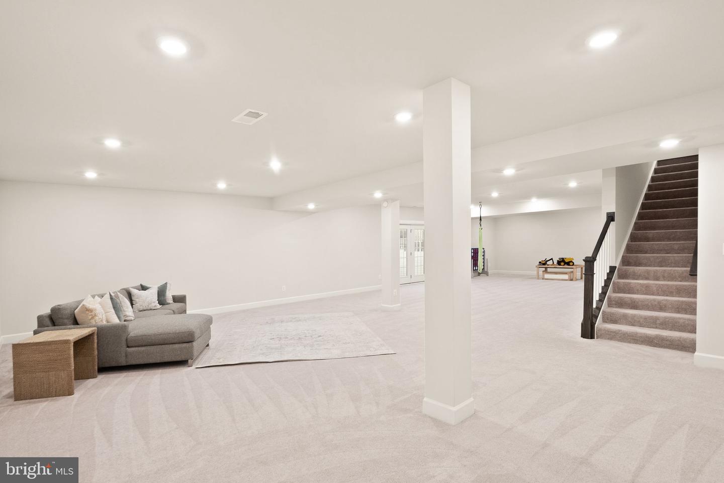 15809 DELANEY CHASE WAY, CENTREVILLE, Virginia 20120, 5 Bedrooms Bedrooms, ,6 BathroomsBathrooms,Residential,For sale,15809 DELANEY CHASE WAY,VAFX2285338 MLS # VAFX2285338