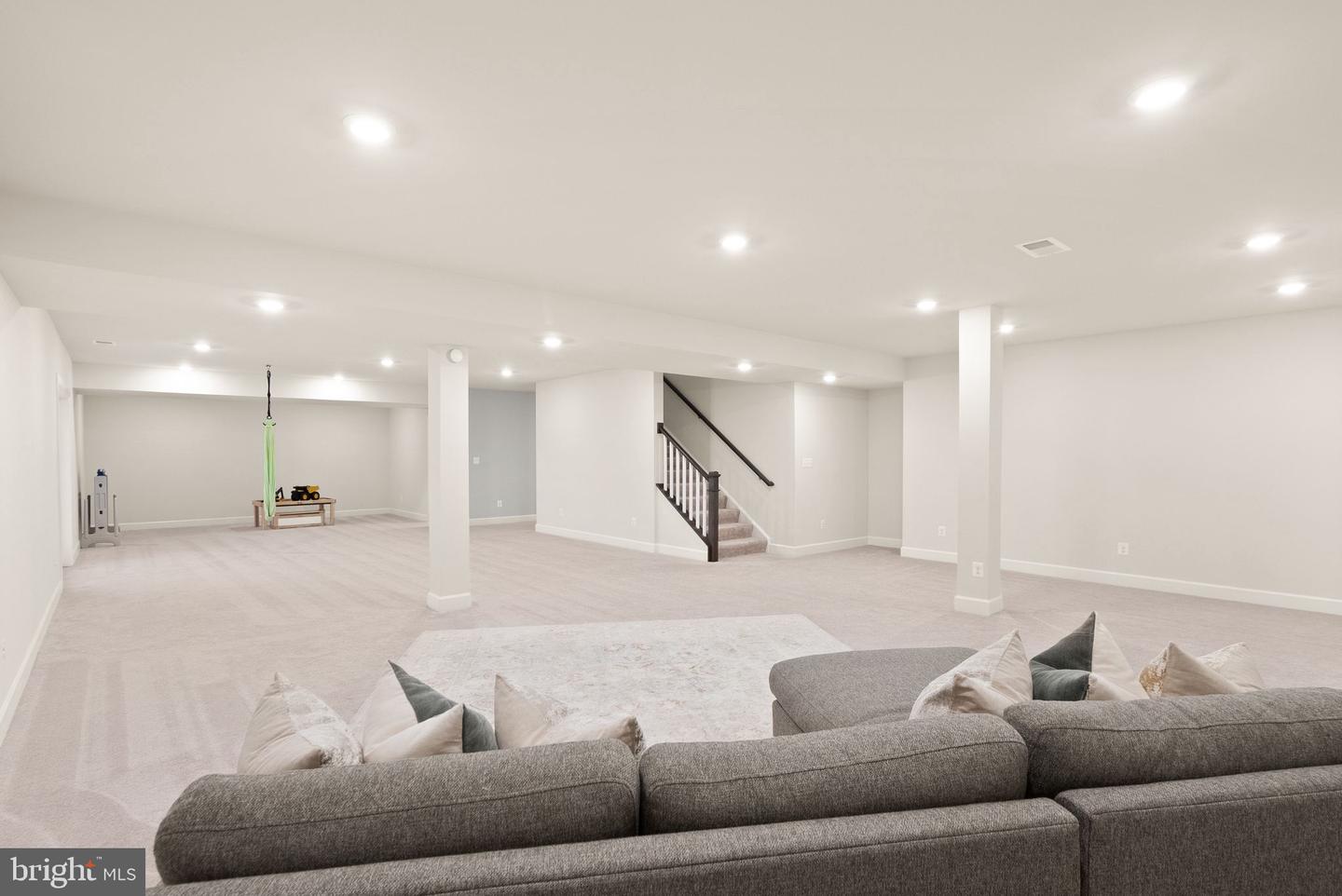 15809 DELANEY CHASE WAY, CENTREVILLE, Virginia 20120, 5 Bedrooms Bedrooms, ,6 BathroomsBathrooms,Residential,For sale,15809 DELANEY CHASE WAY,VAFX2285338 MLS # VAFX2285338