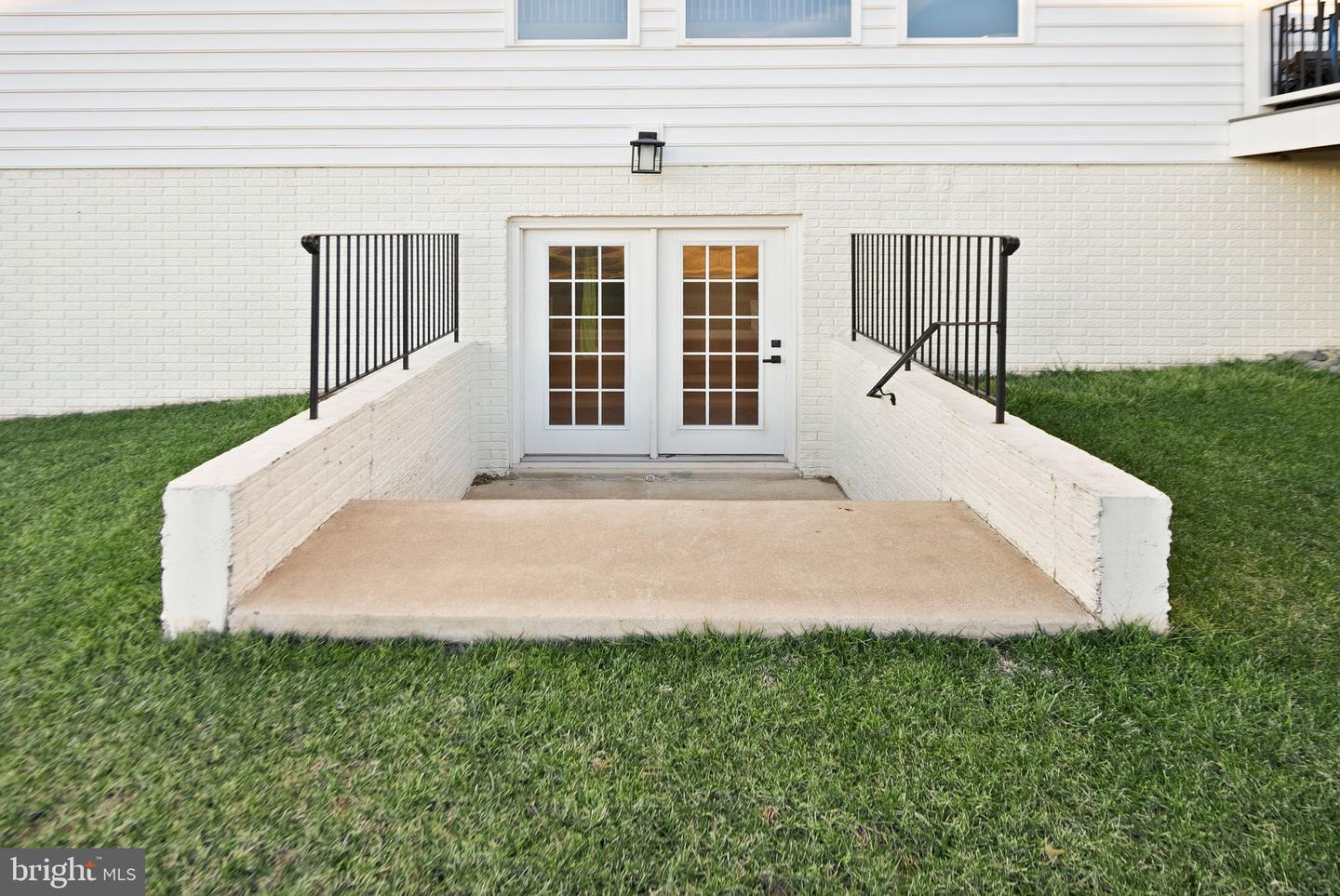 15809 DELANEY CHASE WAY, CENTREVILLE, Virginia 20120, 5 Bedrooms Bedrooms, ,6 BathroomsBathrooms,Residential,For sale,15809 DELANEY CHASE WAY,VAFX2285338 MLS # VAFX2285338