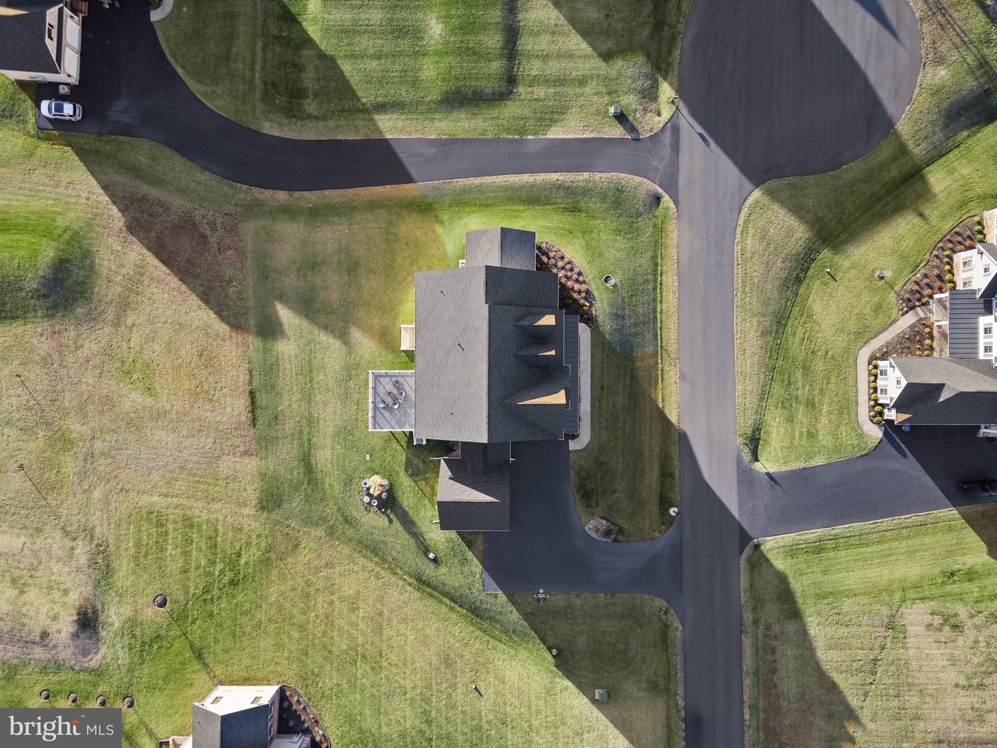 15809 DELANEY CHASE WAY, CENTREVILLE, Virginia 20120, 5 Bedrooms Bedrooms, ,6 BathroomsBathrooms,Residential,For sale,15809 DELANEY CHASE WAY,VAFX2285338 MLS # VAFX2285338