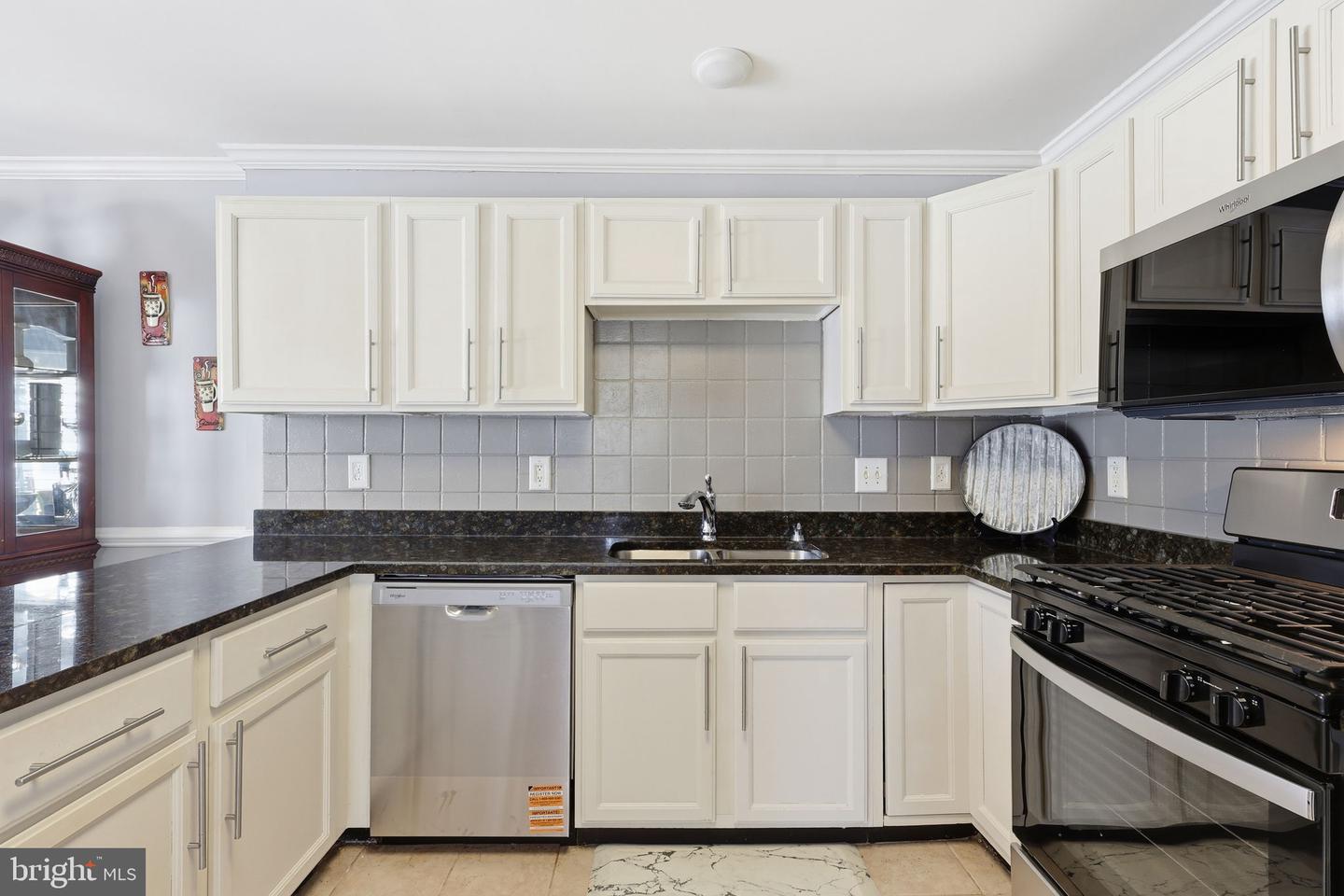 9332 WAX MYRTLE WAY, MANASSAS, Virginia 20110, 3 Bedrooms Bedrooms, ,1 BathroomBathrooms,Residential,For sale,9332 WAX MYRTLE WAY,VAMN2009936 MLS # VAMN2009936