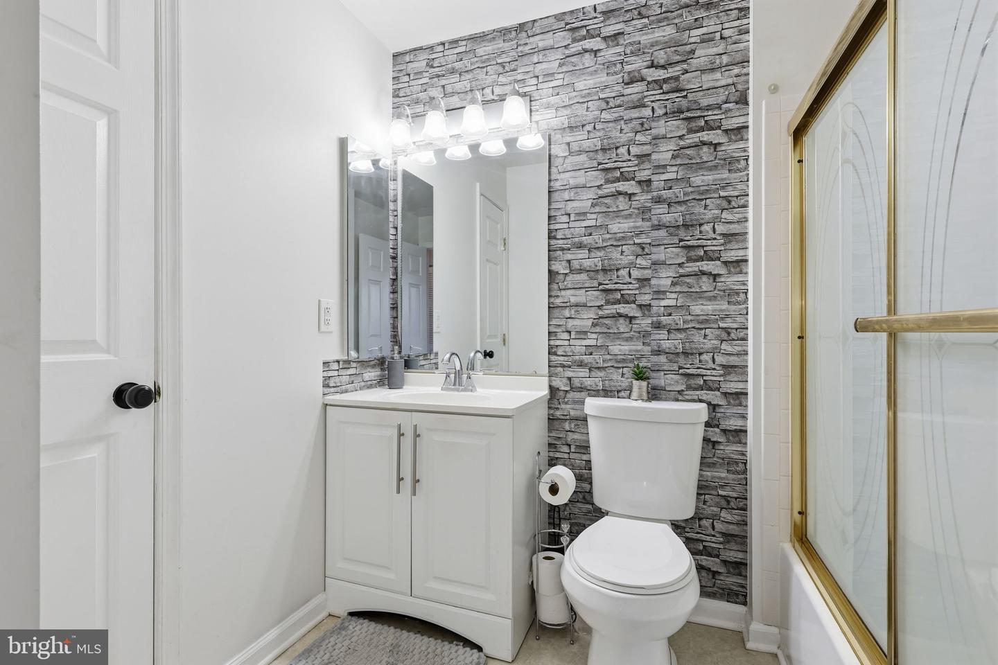 9332 WAX MYRTLE WAY, MANASSAS, Virginia 20110, 3 Bedrooms Bedrooms, ,1 BathroomBathrooms,Residential,For sale,9332 WAX MYRTLE WAY,VAMN2009936 MLS # VAMN2009936