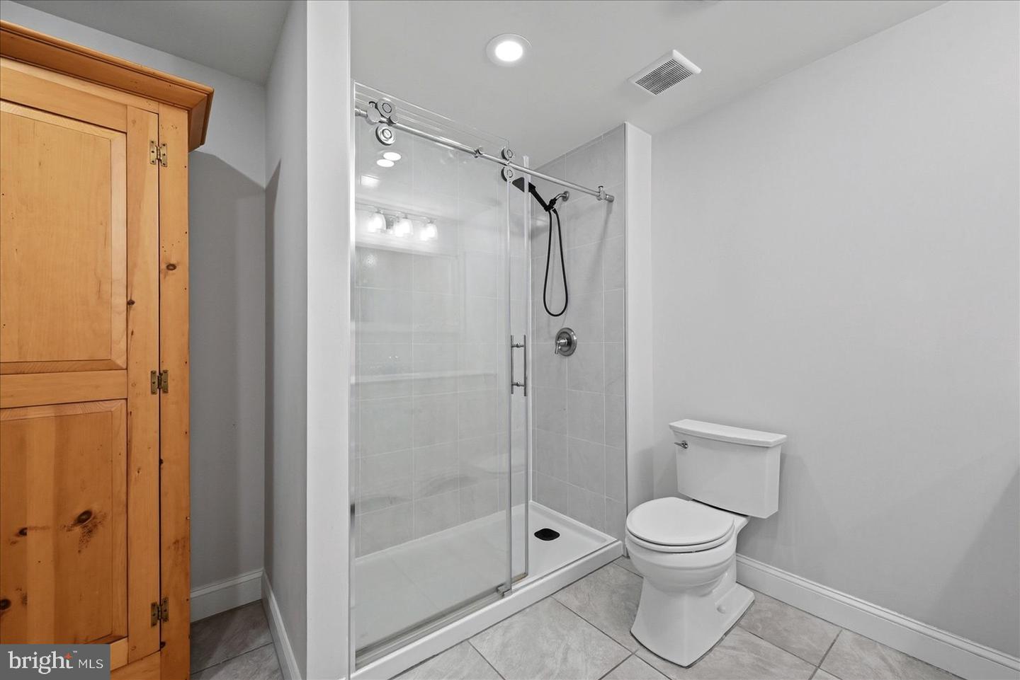 17301 VANNES CT, HAMILTON, Virginia 20158, 4 Bedrooms Bedrooms, ,3 BathroomsBathrooms,Residential,For sale,17301 VANNES CT,VALO2113850 MLS # VALO2113850