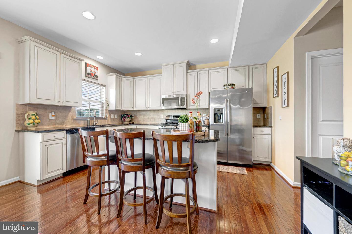 7137 SHEPHERDSTOWN RD, WARRENTON, Virginia 20187, 4 Bedrooms Bedrooms, 17 Rooms Rooms,4 BathroomsBathrooms,Residential,For sale,7137 SHEPHERDSTOWN RD,VAFQ2020116 MLS # VAFQ2020116