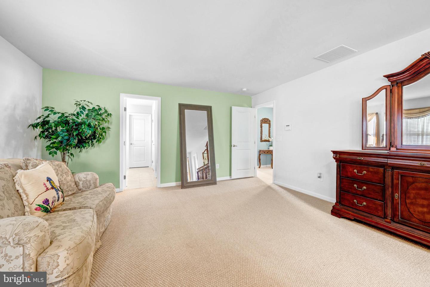 7137 SHEPHERDSTOWN RD, WARRENTON, Virginia 20187, 4 Bedrooms Bedrooms, 17 Rooms Rooms,4 BathroomsBathrooms,Residential,For sale,7137 SHEPHERDSTOWN RD,VAFQ2020116 MLS # VAFQ2020116