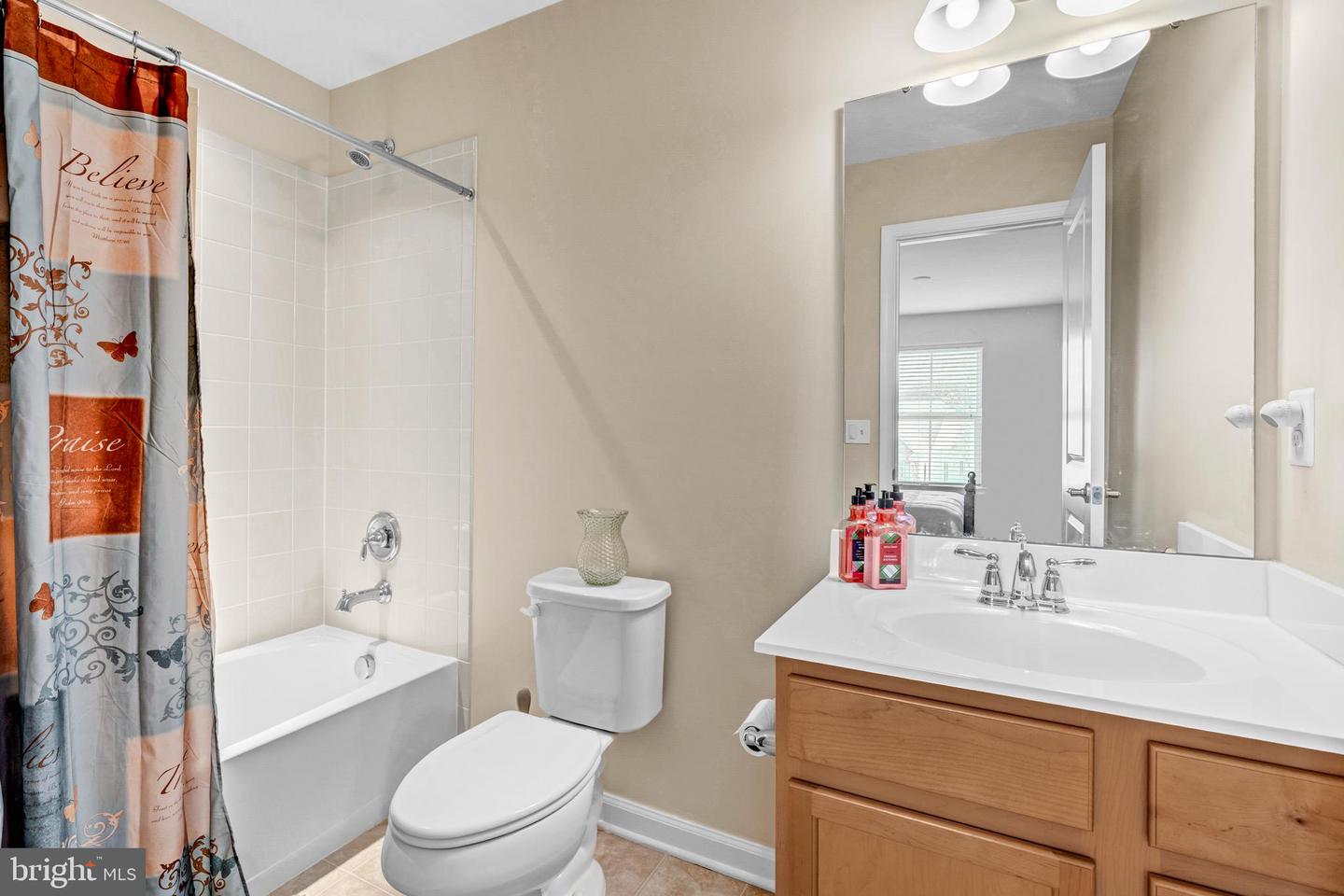 7137 SHEPHERDSTOWN RD, WARRENTON, Virginia 20187, 4 Bedrooms Bedrooms, 17 Rooms Rooms,4 BathroomsBathrooms,Residential,For sale,7137 SHEPHERDSTOWN RD,VAFQ2020116 MLS # VAFQ2020116