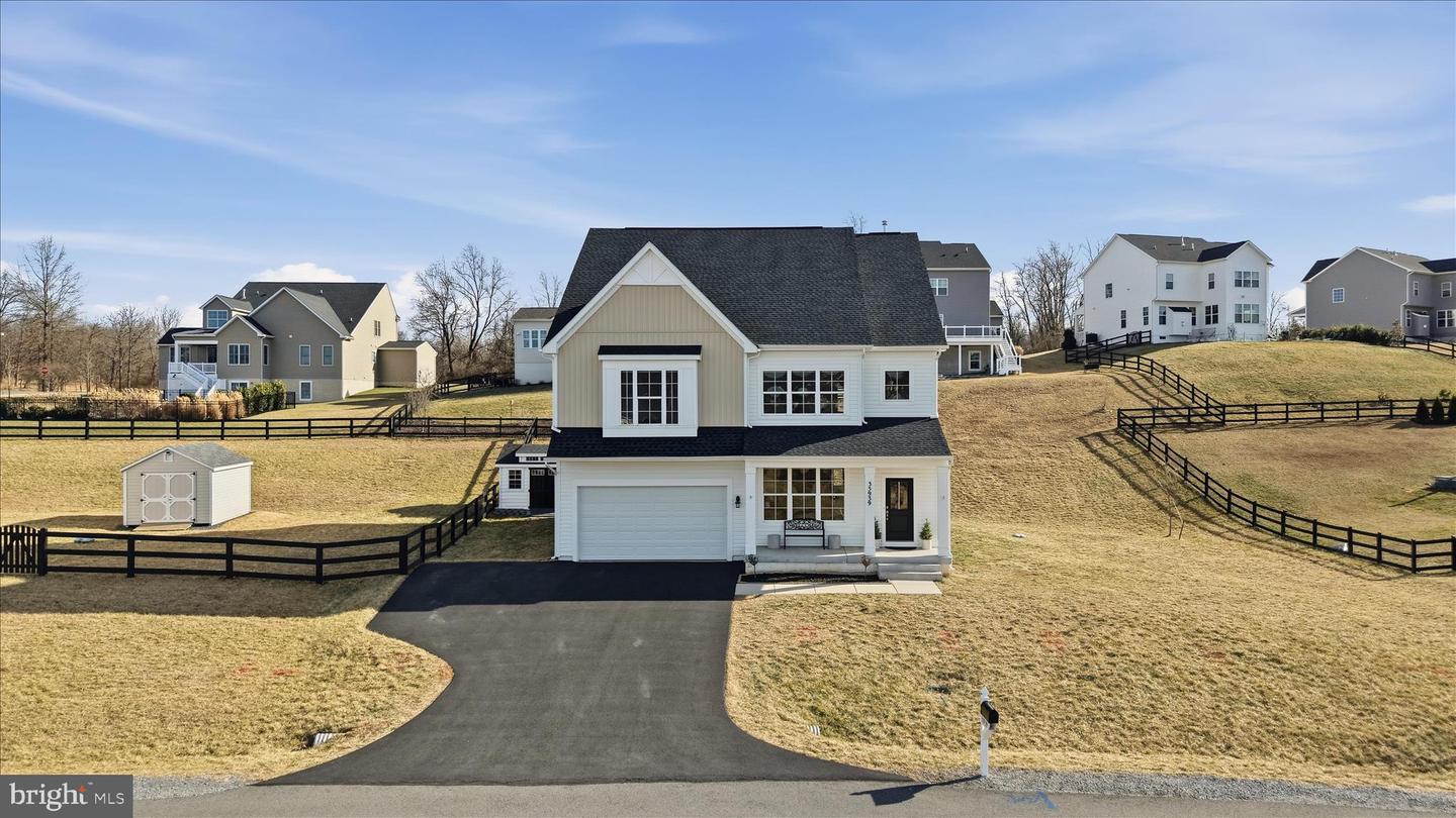 35939 FIELDSIDE WAY, ROUND HILL, Virginia 20141, 5 Bedrooms Bedrooms, ,4 BathroomsBathrooms,Residential,For sale,35939 FIELDSIDE WAY,VALO2113848 MLS # VALO2113848