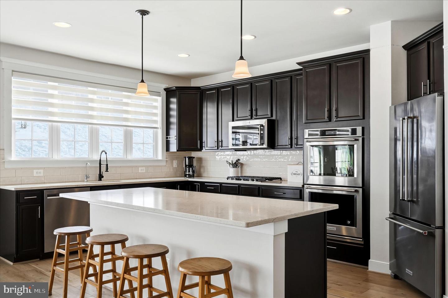 35939 FIELDSIDE WAY, ROUND HILL, Virginia 20141, 5 Bedrooms Bedrooms, ,4 BathroomsBathrooms,Residential,For sale,35939 FIELDSIDE WAY,VALO2113848 MLS # VALO2113848