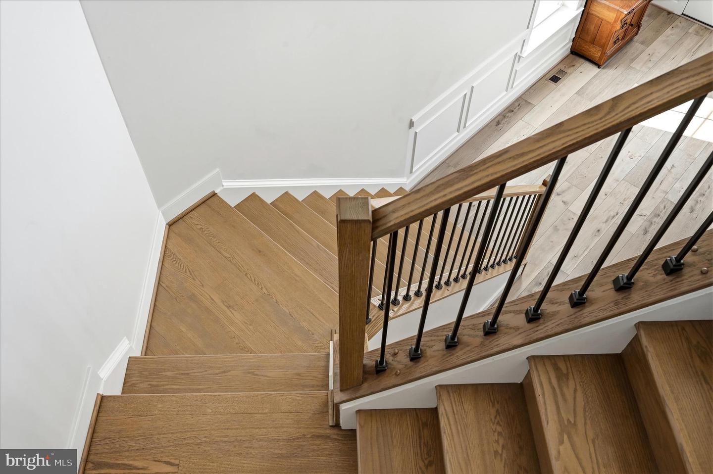 35939 FIELDSIDE WAY, ROUND HILL, Virginia 20141, 5 Bedrooms Bedrooms, ,4 BathroomsBathrooms,Residential,For sale,35939 FIELDSIDE WAY,VALO2113848 MLS # VALO2113848