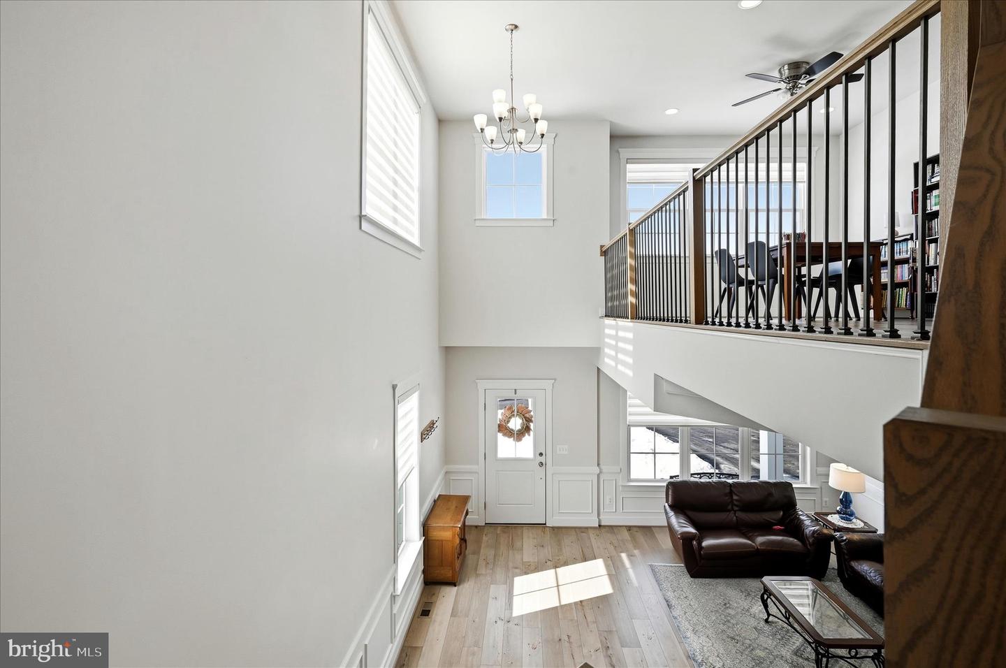 35939 FIELDSIDE WAY, ROUND HILL, Virginia 20141, 5 Bedrooms Bedrooms, ,4 BathroomsBathrooms,Residential,For sale,35939 FIELDSIDE WAY,VALO2113848 MLS # VALO2113848