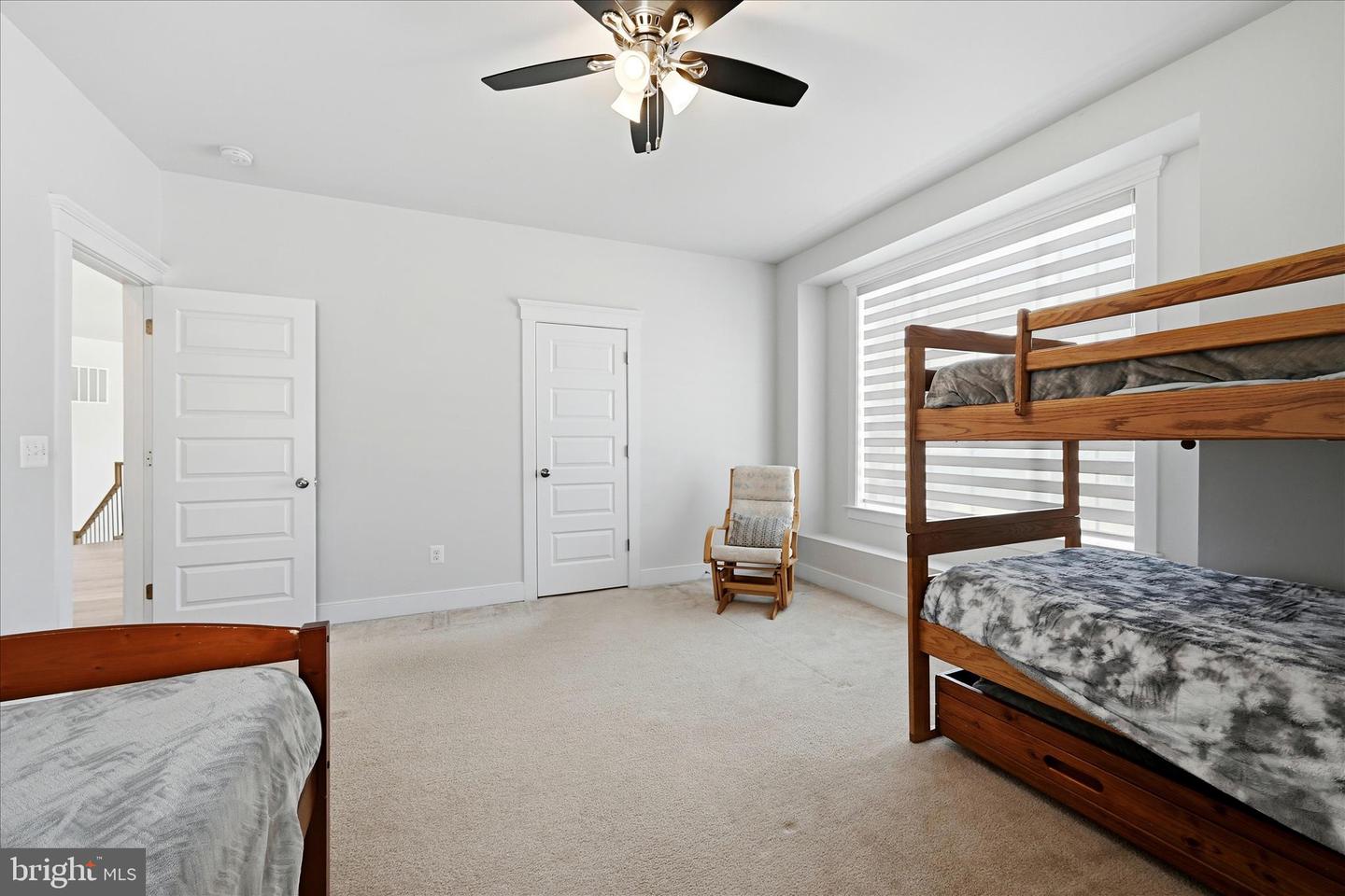 35939 FIELDSIDE WAY, ROUND HILL, Virginia 20141, 5 Bedrooms Bedrooms, ,4 BathroomsBathrooms,Residential,For sale,35939 FIELDSIDE WAY,VALO2113848 MLS # VALO2113848