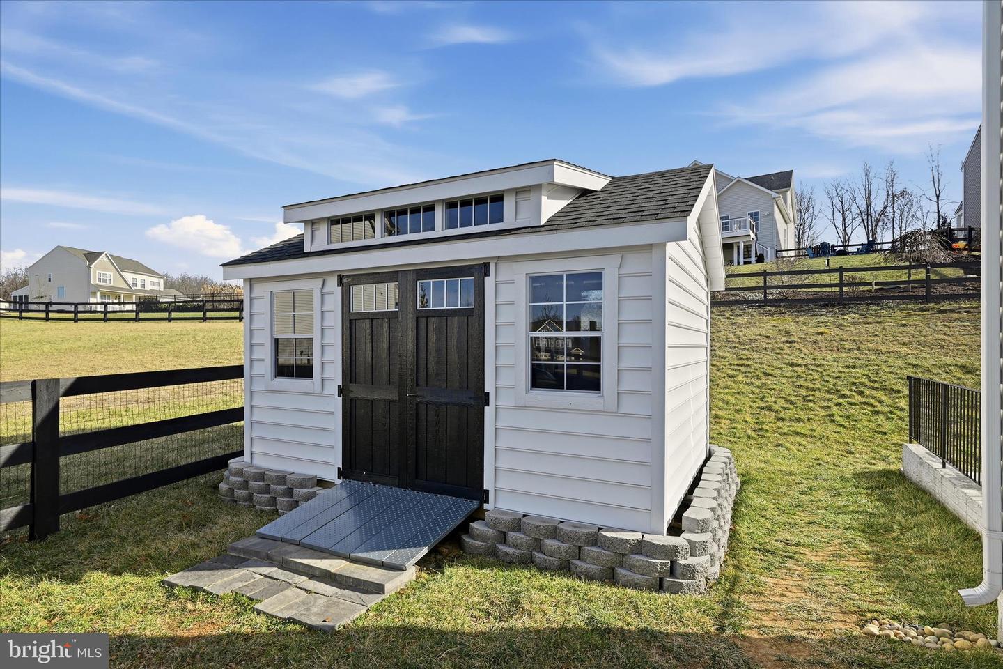 35939 FIELDSIDE WAY, ROUND HILL, Virginia 20141, 5 Bedrooms Bedrooms, ,4 BathroomsBathrooms,Residential,For sale,35939 FIELDSIDE WAY,VALO2113848 MLS # VALO2113848