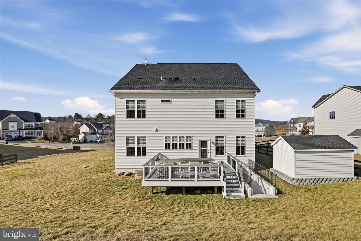 35939 FIELDSIDE WAY, ROUND HILL, Virginia 20141, 5 Bedrooms Bedrooms, ,4 BathroomsBathrooms,Residential,For sale,35939 FIELDSIDE WAY,VALO2113848 MLS # VALO2113848