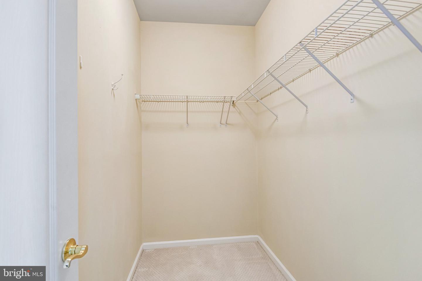 42575 HIGHGATE TER, BRAMBLETON, Virginia 20148, 3 Bedrooms Bedrooms, ,2 BathroomsBathrooms,Residential,For sale,42575 HIGHGATE TER,VALO2113796 MLS # VALO2113796