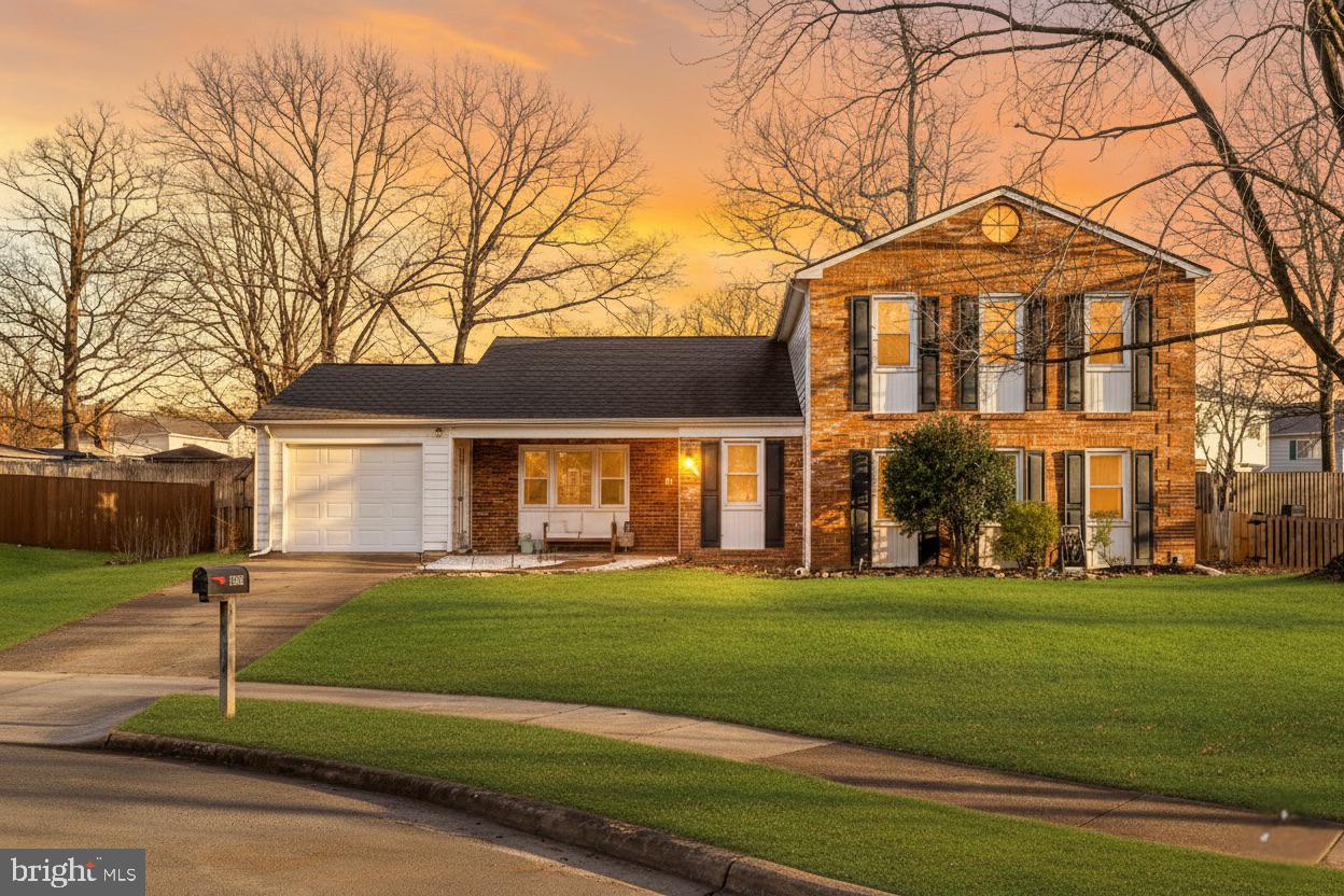 2155 VEENENDAAL CT, HERNDON, Virginia 20170, 5 Bedrooms Bedrooms, ,3 BathroomsBathrooms,Residential,For sale,2155 VEENENDAAL CT,VAFX2285566 MLS # VAFX2285566