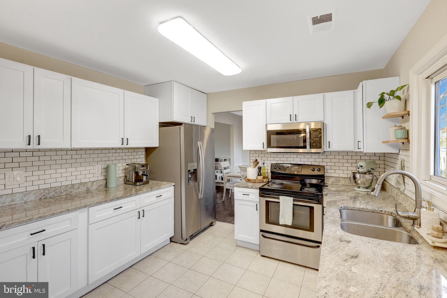 2155 VEENENDAAL CT, HERNDON, Virginia 20170, 5 Bedrooms Bedrooms, ,3 BathroomsBathrooms,Residential,For sale,2155 VEENENDAAL CT,VAFX2285566 MLS # VAFX2285566