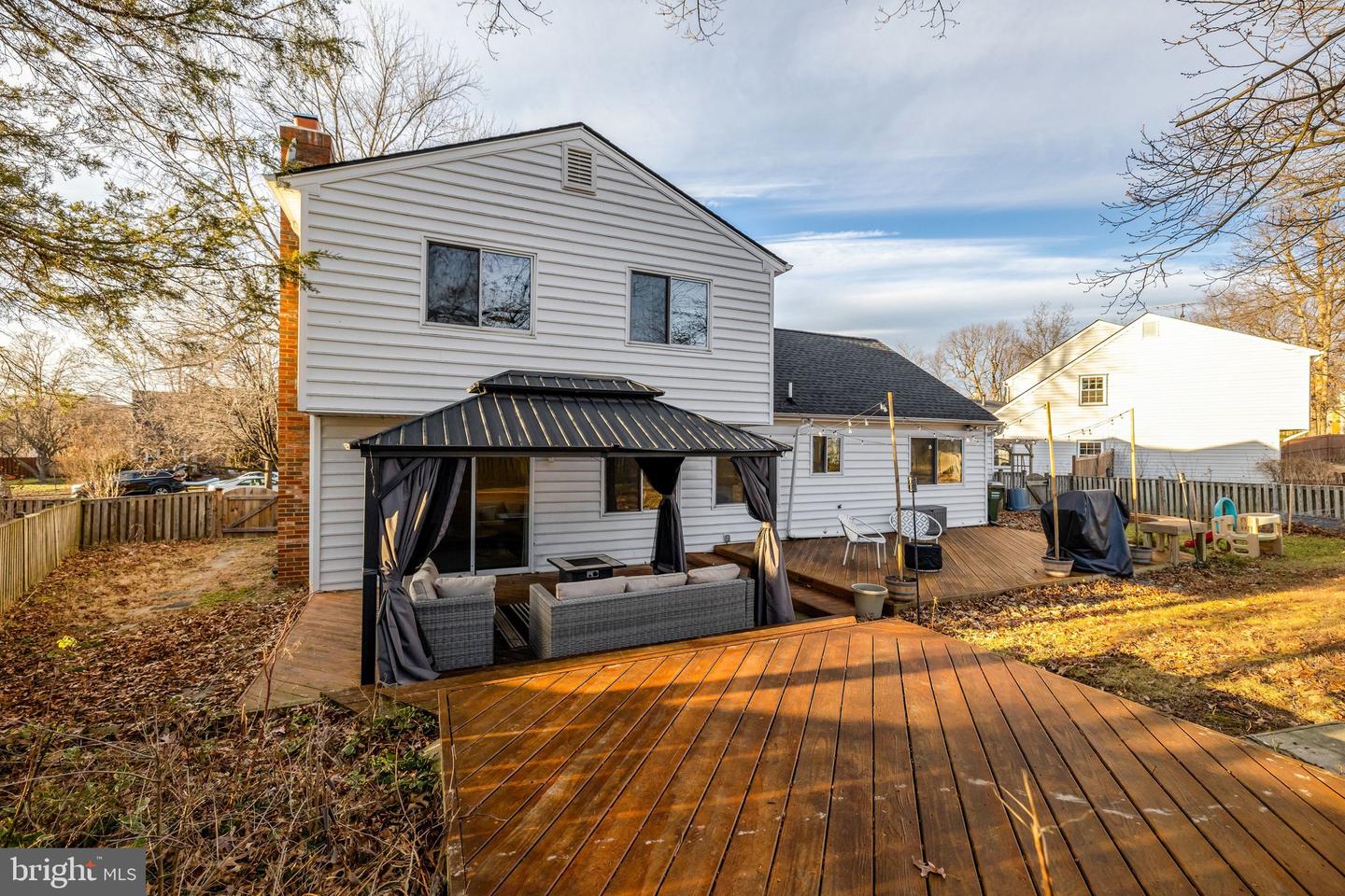 2155 VEENENDAAL CT, HERNDON, Virginia 20170, 5 Bedrooms Bedrooms, ,3 BathroomsBathrooms,Residential,For sale,2155 VEENENDAAL CT,VAFX2285566 MLS # VAFX2285566