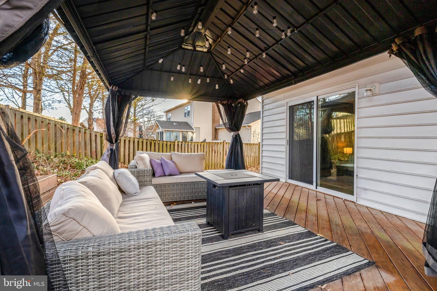 2155 VEENENDAAL CT, HERNDON, Virginia 20170, 5 Bedrooms Bedrooms, ,3 BathroomsBathrooms,Residential,For sale,2155 VEENENDAAL CT,VAFX2285566 MLS # VAFX2285566