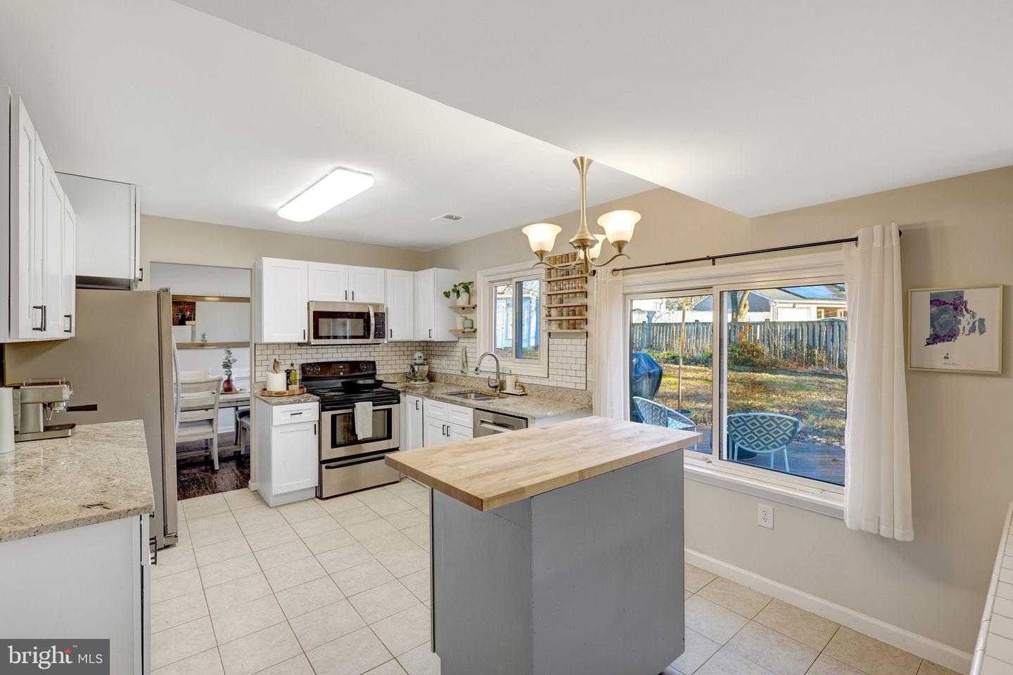 2155 VEENENDAAL CT, HERNDON, Virginia 20170, 5 Bedrooms Bedrooms, ,3 BathroomsBathrooms,Residential,For sale,2155 VEENENDAAL CT,VAFX2285566 MLS # VAFX2285566