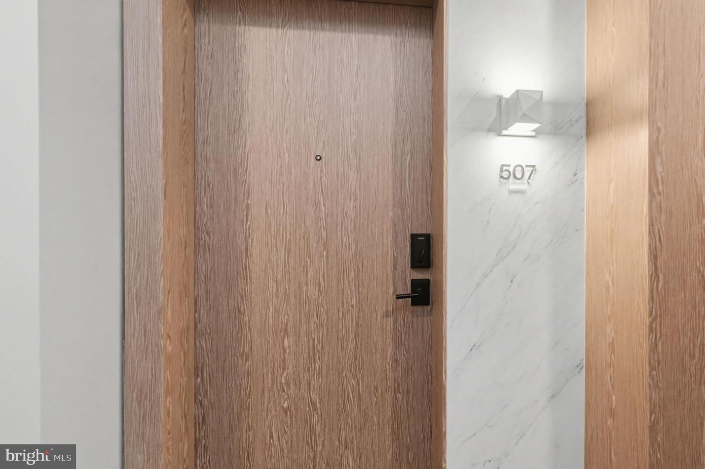 701 SWANN AVE #507, ALEXANDRIA, Virginia 22301, 1 Bedroom Bedrooms, ,1 BathroomBathrooms,Residential,For sale,701 SWANN AVE #507,VAAX2053112 MLS # VAAX2053112