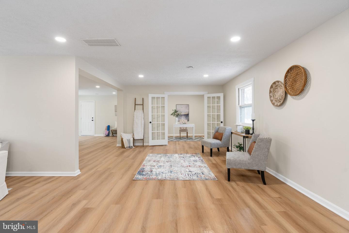 3234 RIVERVIEW DR, TRIANGLE, Virginia 22172, 4 Bedrooms Bedrooms, ,2 BathroomsBathrooms,Residential,For sale,3234 RIVERVIEW DR,VAPW2110514 MLS # VAPW2110514