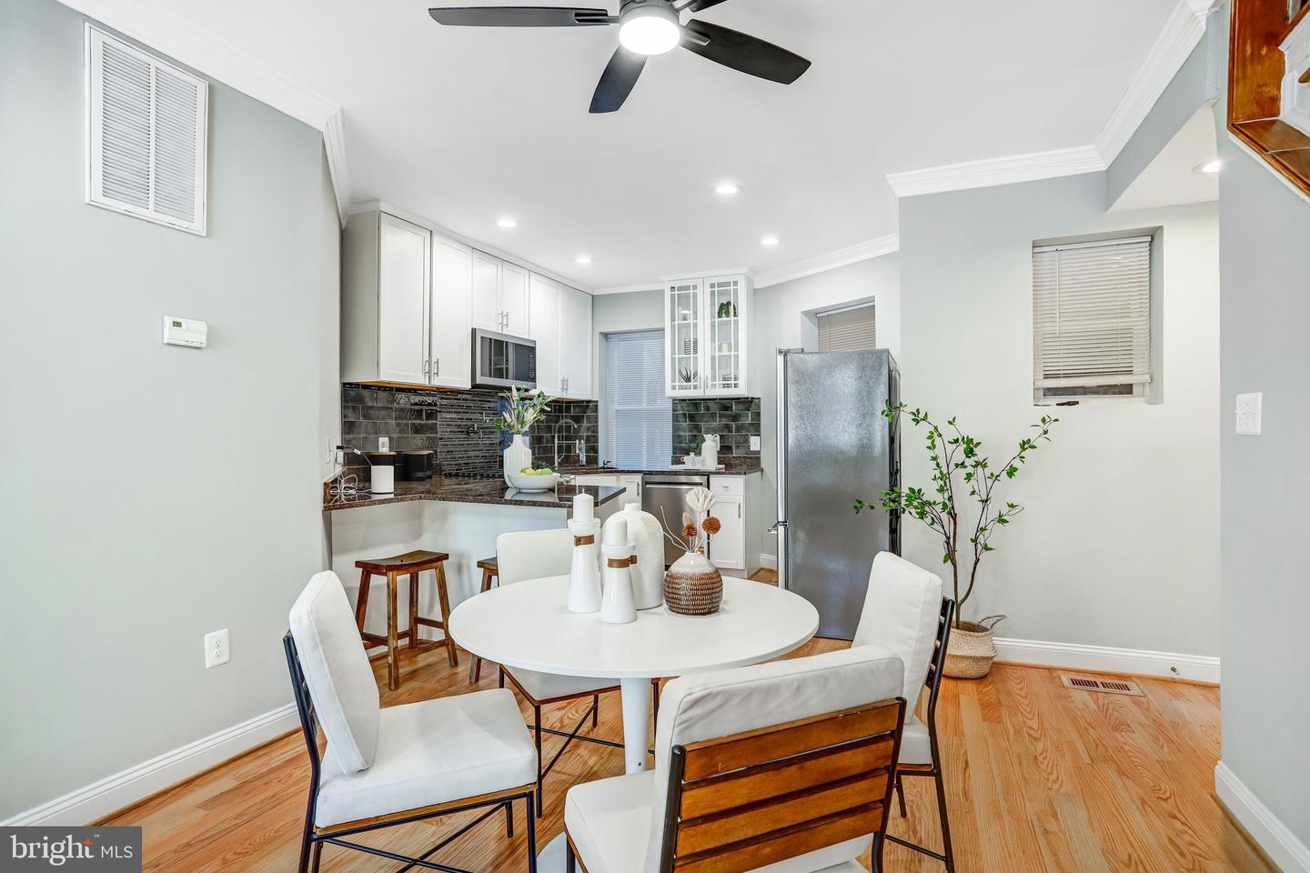 524 T ST NW, WASHINGTON, District Of Columbia 20001, 4 Bedrooms Bedrooms, ,3 BathroomsBathrooms,Residential,For sale,524 T ST NW,DCDC2241330 MLS # DCDC2241330