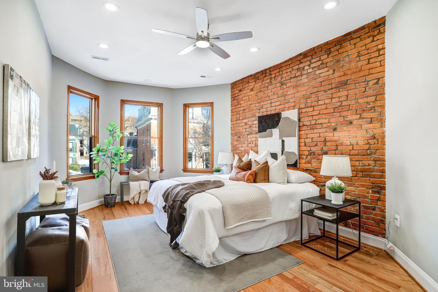 524 T ST NW, WASHINGTON, District Of Columbia 20001, 4 Bedrooms Bedrooms, ,3 BathroomsBathrooms,Residential,For sale,524 T ST NW,DCDC2241330 MLS # DCDC2241330