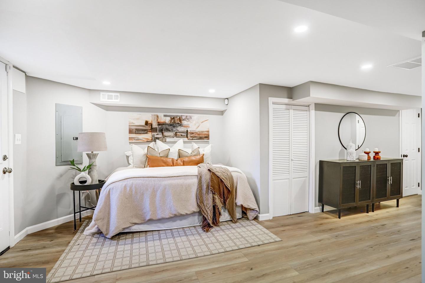 524 T ST NW, WASHINGTON, District Of Columbia 20001, 4 Bedrooms Bedrooms, ,3 BathroomsBathrooms,Residential,For sale,524 T ST NW,DCDC2241330 MLS # DCDC2241330