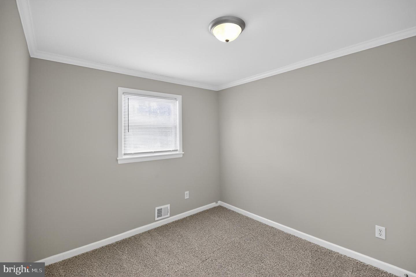 7605 POLLEN ST, LORTON, Virginia 22079, 5 Bedrooms Bedrooms, 14 Rooms Rooms,2 BathroomsBathrooms,Residential,For sale,7605 POLLEN ST,VAFX2285806 MLS # VAFX2285806