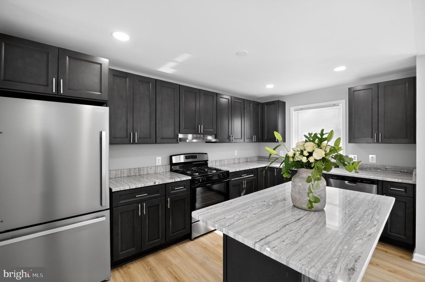 7605 POLLEN ST, LORTON, Virginia 22079, 5 Bedrooms Bedrooms, 14 Rooms Rooms,2 BathroomsBathrooms,Residential,For sale,7605 POLLEN ST,VAFX2285806 MLS # VAFX2285806