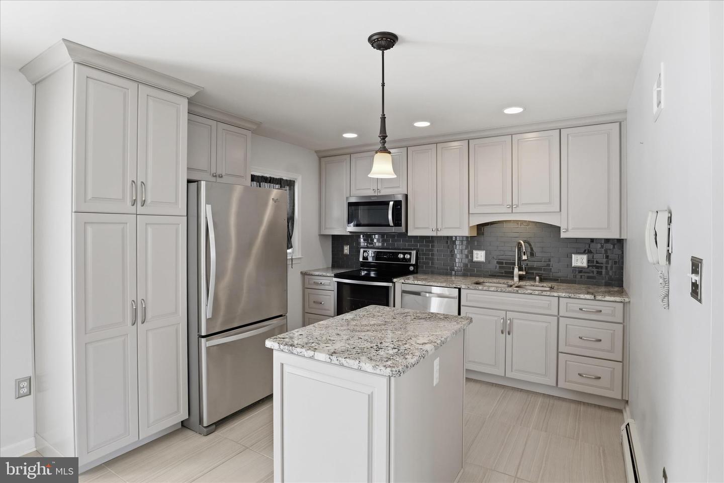 13514 KALE CT, WOODBRIDGE, Virginia 22193, 4 Bedrooms Bedrooms, ,2 BathroomsBathrooms,Residential,For sale,13514 KALE CT,VAPW2110538 MLS # VAPW2110538